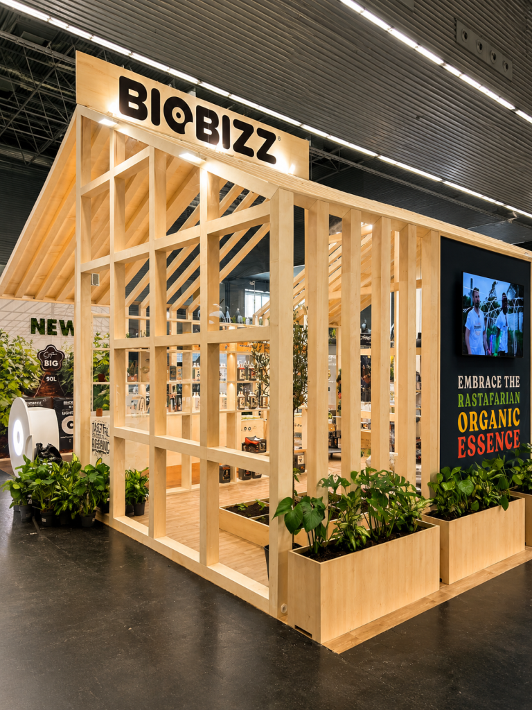 Diseño, fabricación y montaje del stand de BioBizz en Expocannabis Bilbao
